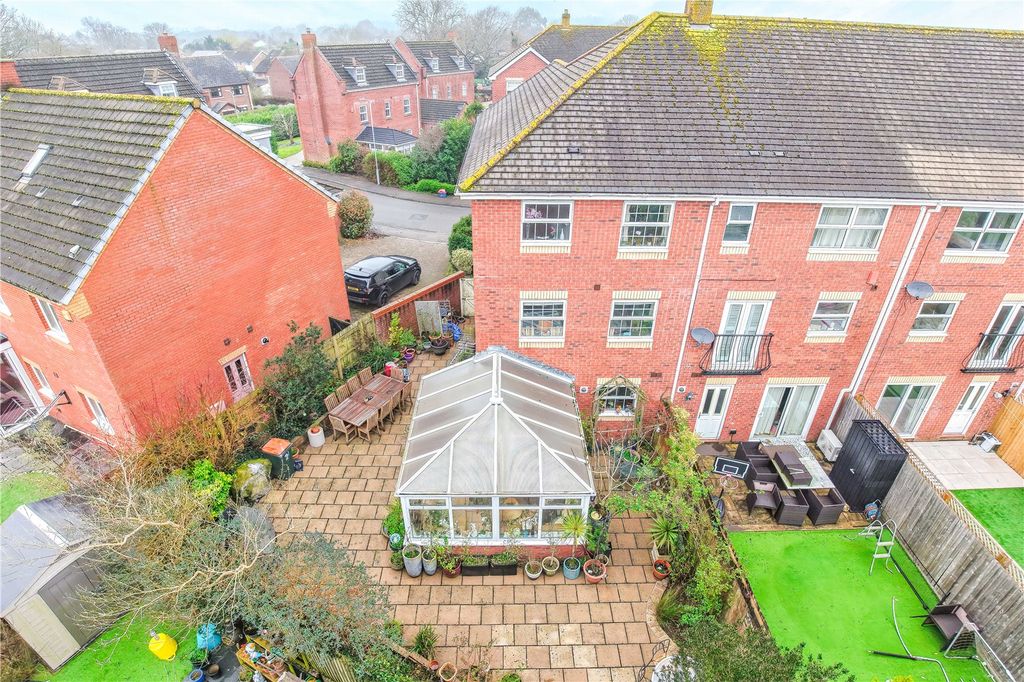 Property photo 2 of 39 Picture No. 73