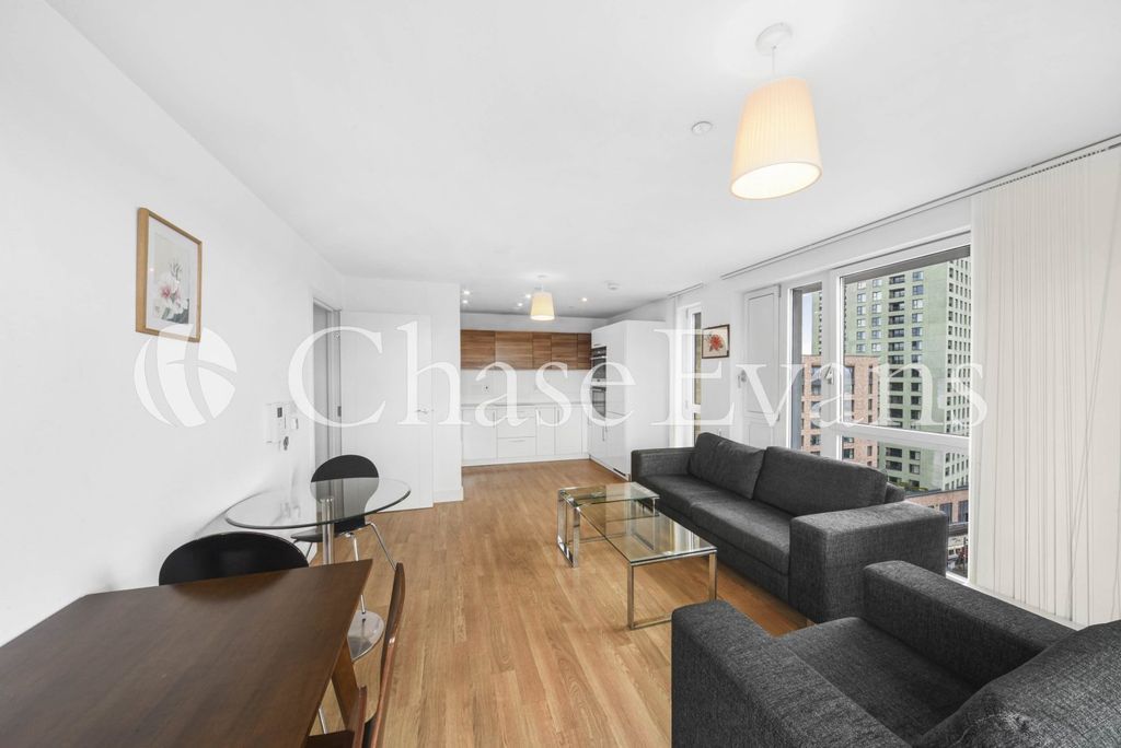 Property photo 3 of 14 Living Area