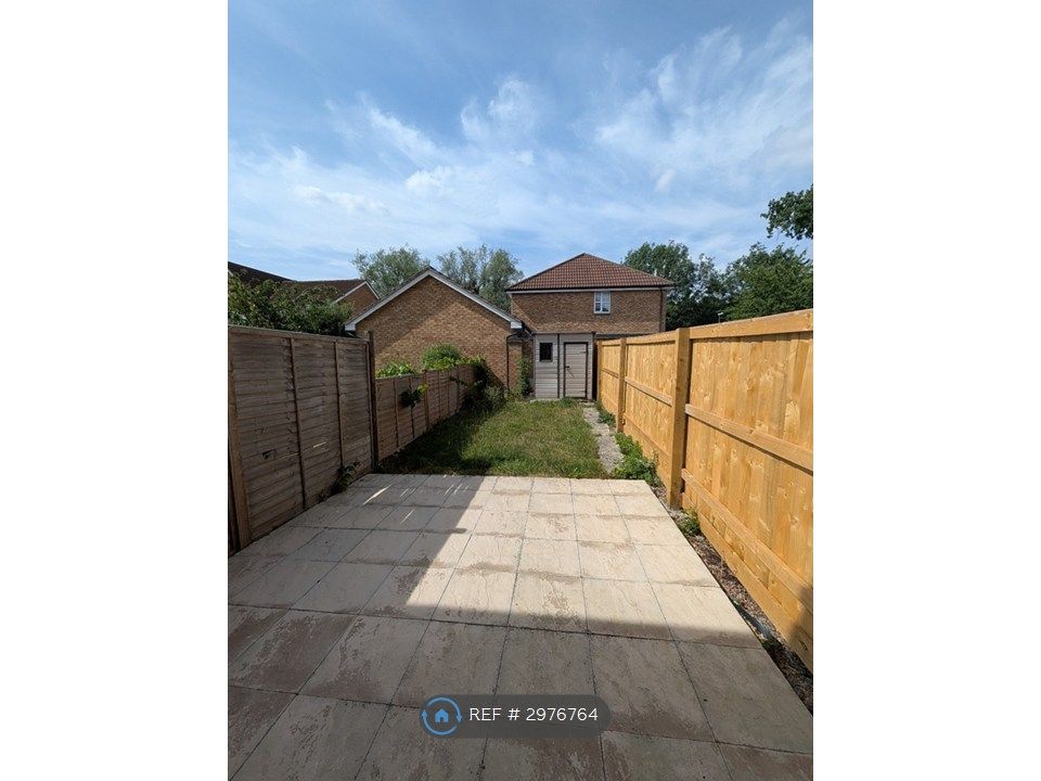 Property photo 2 of 9 Back Garden
