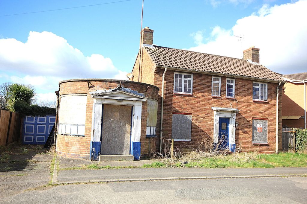 Property photo 1 of 7