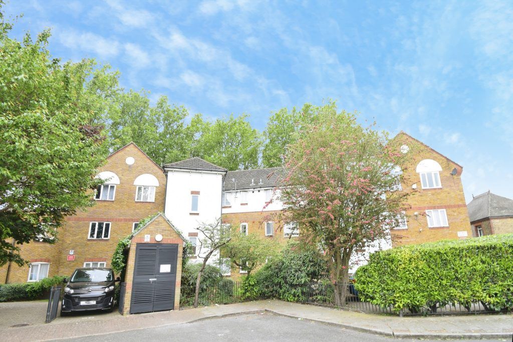 Property photo 1 of 14