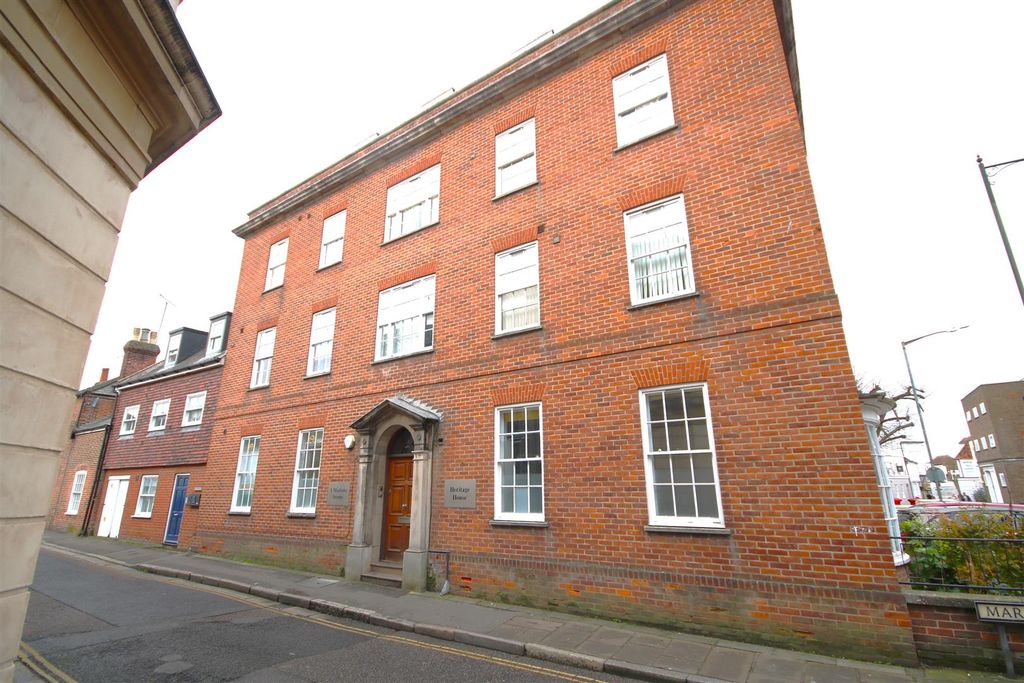 Property photo 3 of 14 Front 2.Jpg