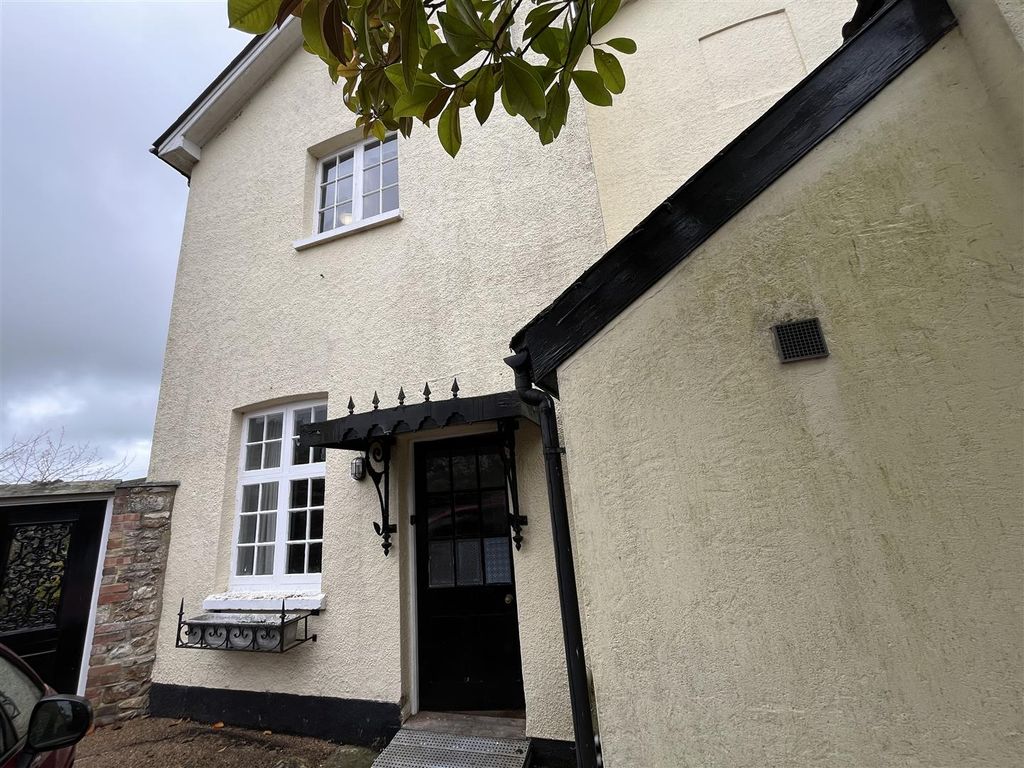 Property photo 1 of 4 The Property