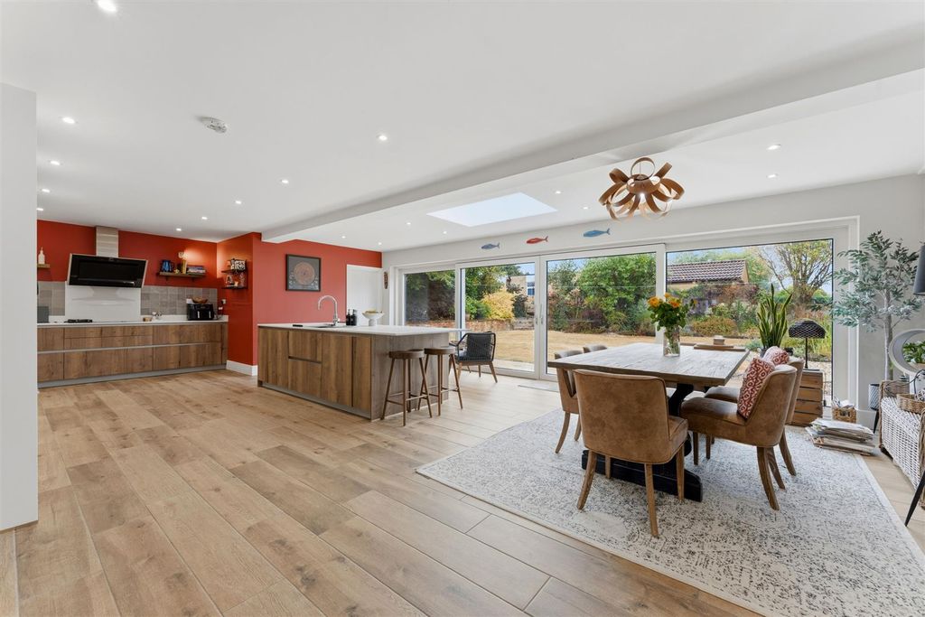 Property photo 3 of 54 Churchstreet_12.Jpg