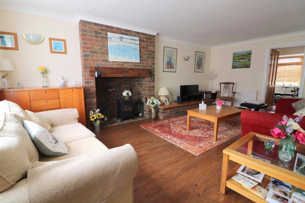 Property photo 3 of 29
