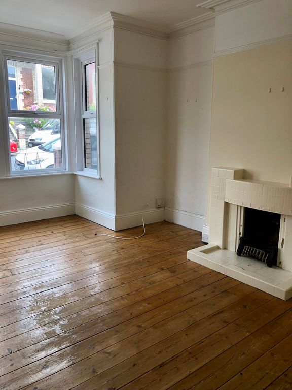 Property photo 3 of 11 Photo 25