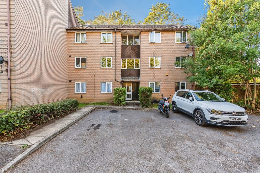 Property photo 1 of 13 Pbox-Img.Jpg