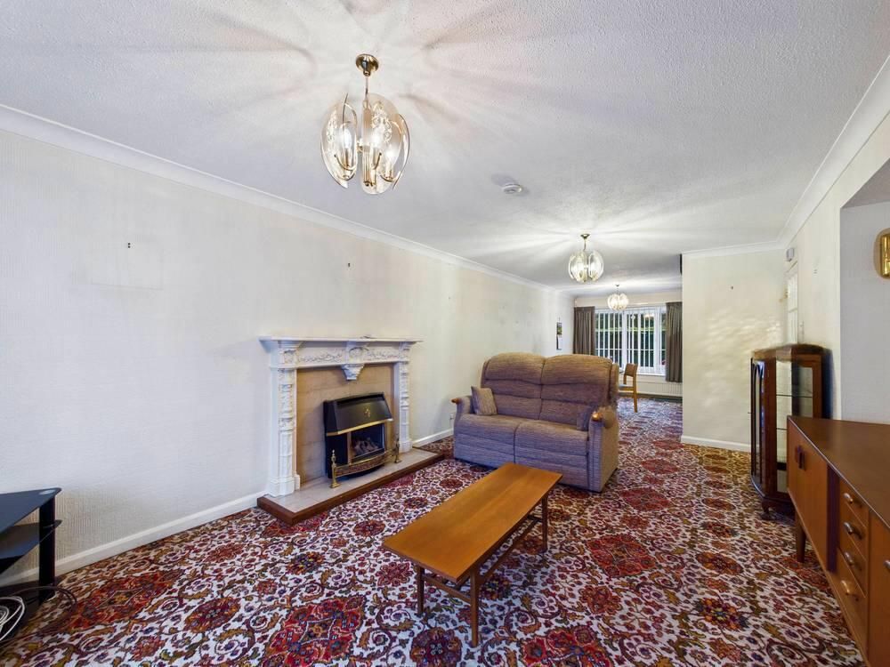 Property photo 3 of 15 Living Room