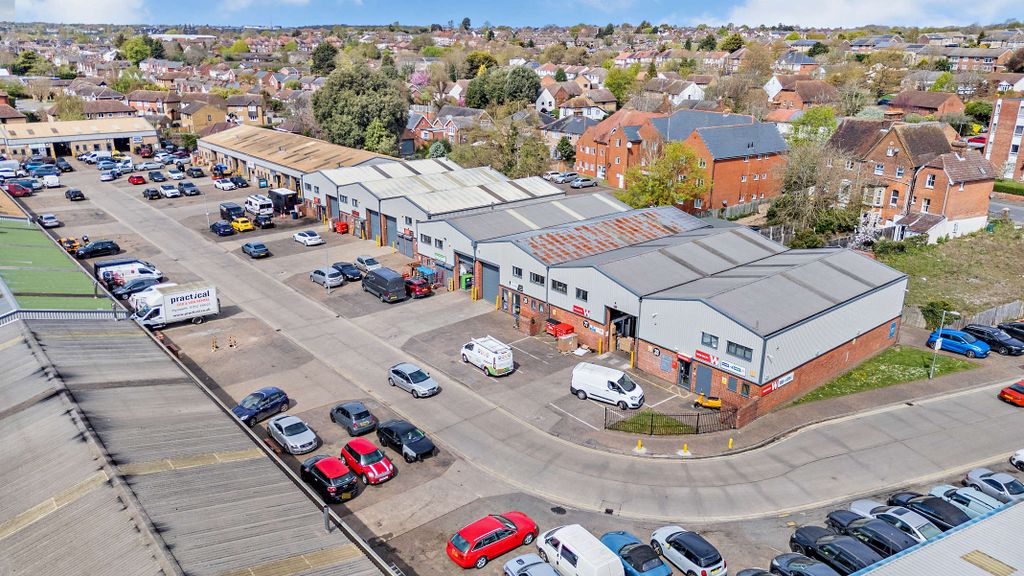 Property photo 2 of 15