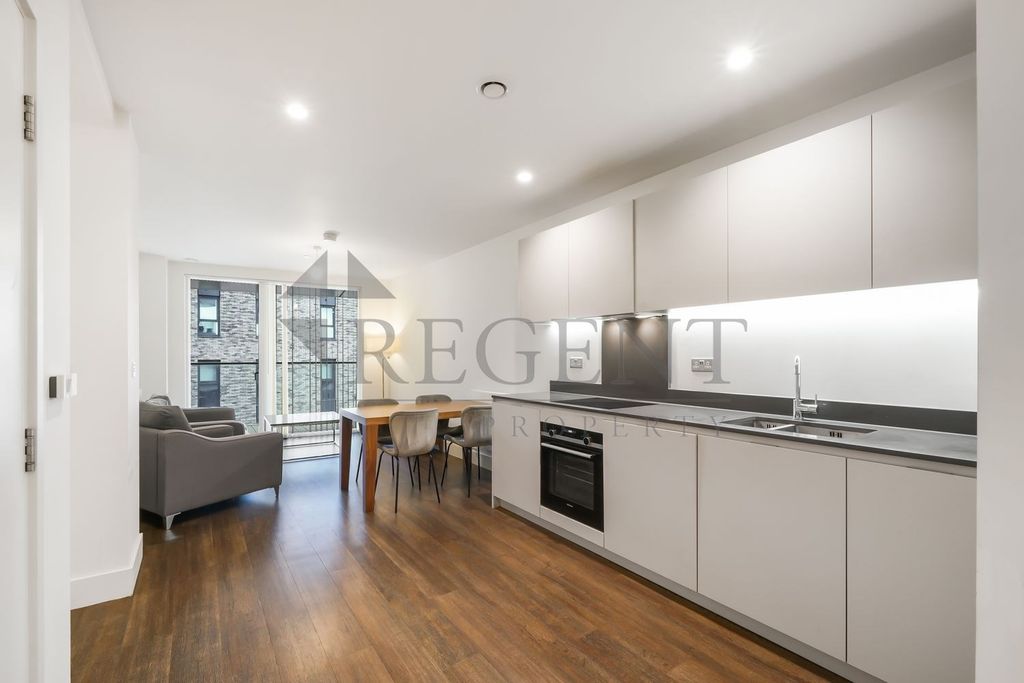 Property photo 1 of 14 Open Plan