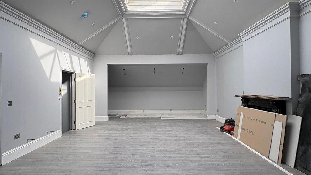 Property photo 3 of 13 Tff1Roland7.Jpg