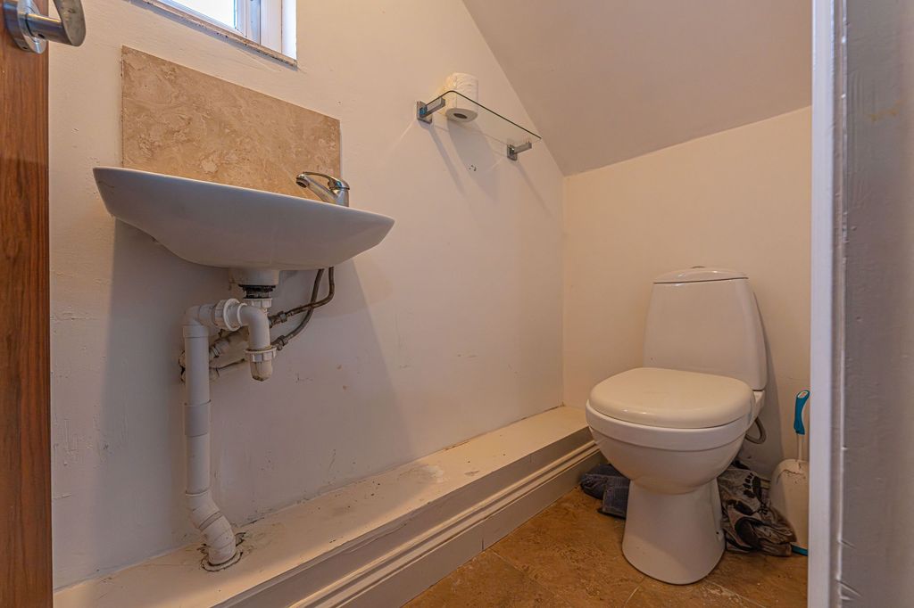 Additional image 25 of 5 bed detached house for salePonthir Road, Caerleon NP18