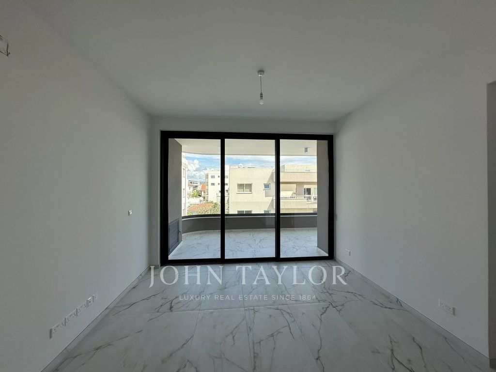 Property photo 3 of 26