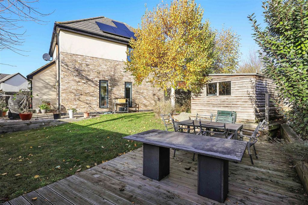 Property photo 2 of 24 Img (23).Jpg