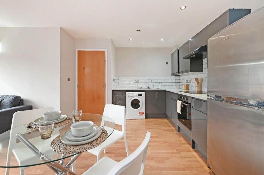 Property photo 3 of 16