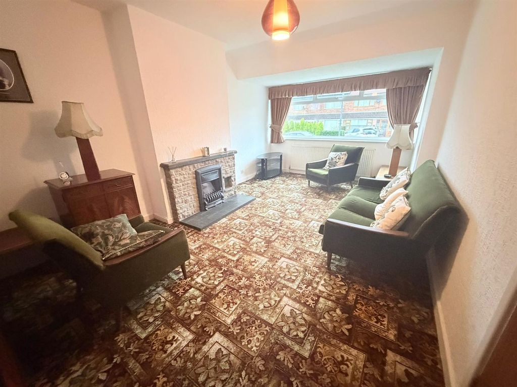 Property photo 3 of 15 Am.Jpeg