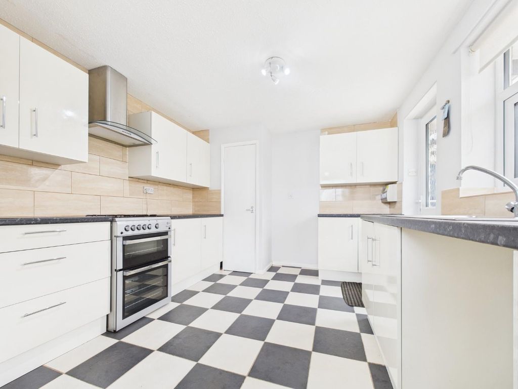 Property photo 2 of 14 Kitchen/Diner