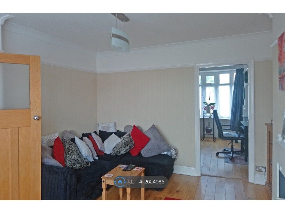 Property photo 3 of 9