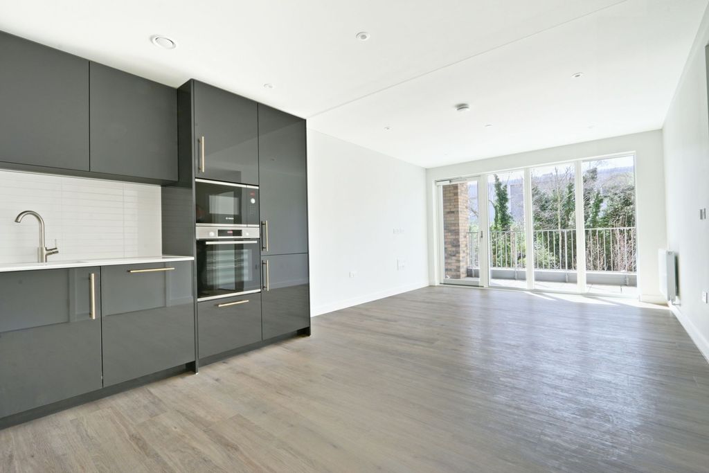 Property photo 1 of 27 Open Plan