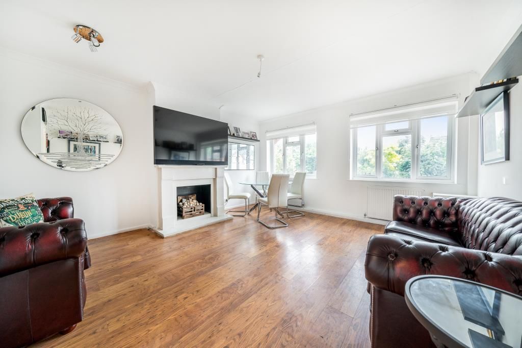 Property photo 1 of 12 Living Room