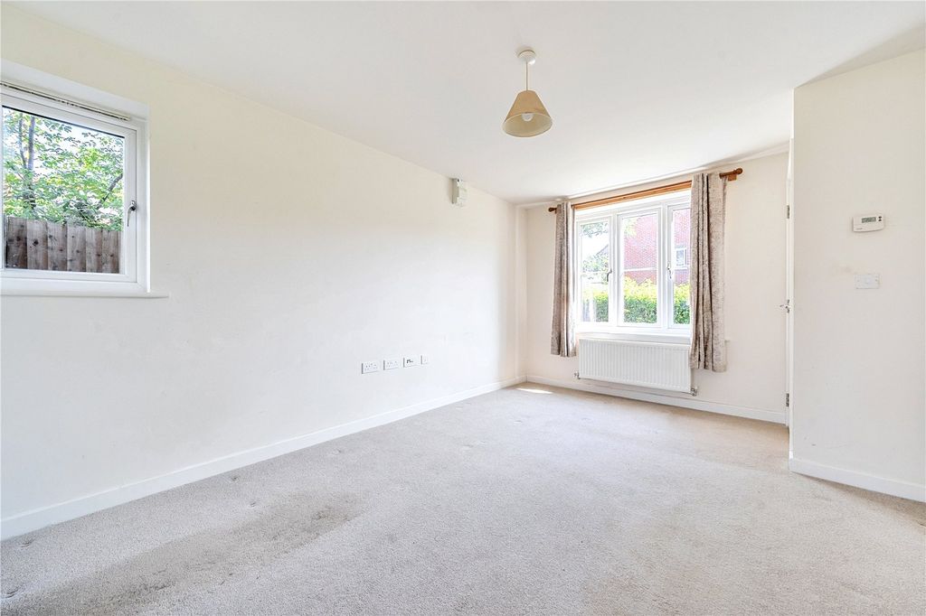 Property photo 3 of 8 Picture No. 26
