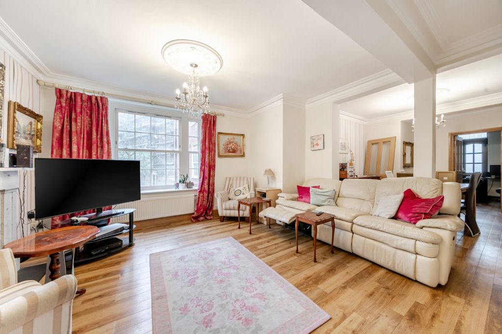 Property photo 1 of 10 Picture No. 35