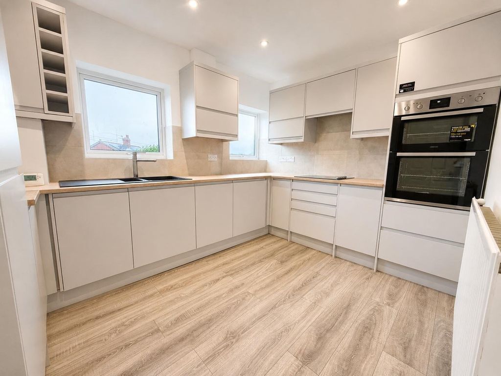 Property photo 1 of 12 Picture No. 06