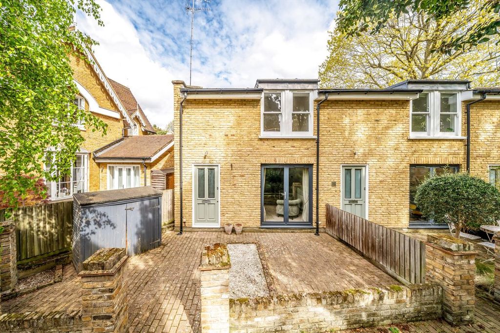 Property photo 1 of 4