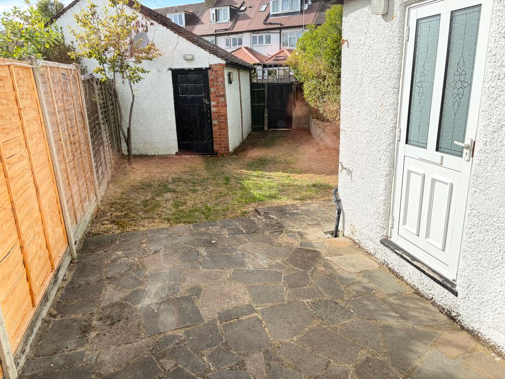 Property photo 3 of 3