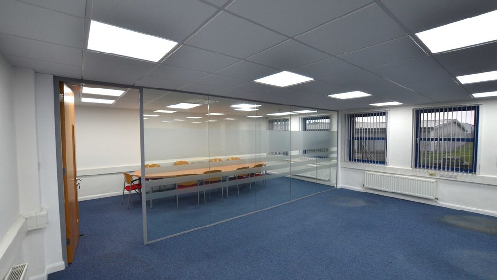 Property photo 3 of 6 Allied-Surveyors-Scotland-Harbour Point, 1B1 Newha