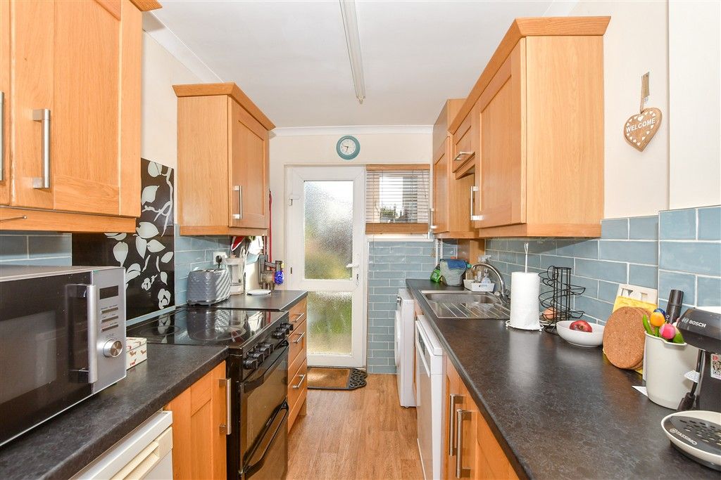 Property photo 2 of 12 Kitchen