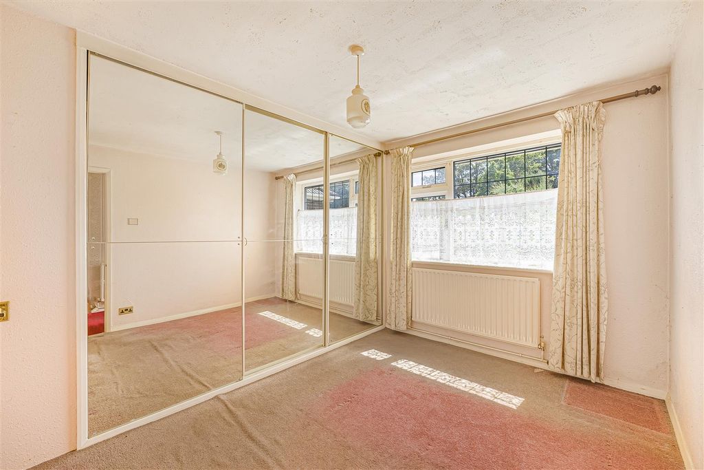 Property photo 2 of 14 Dsc00525.Jpg