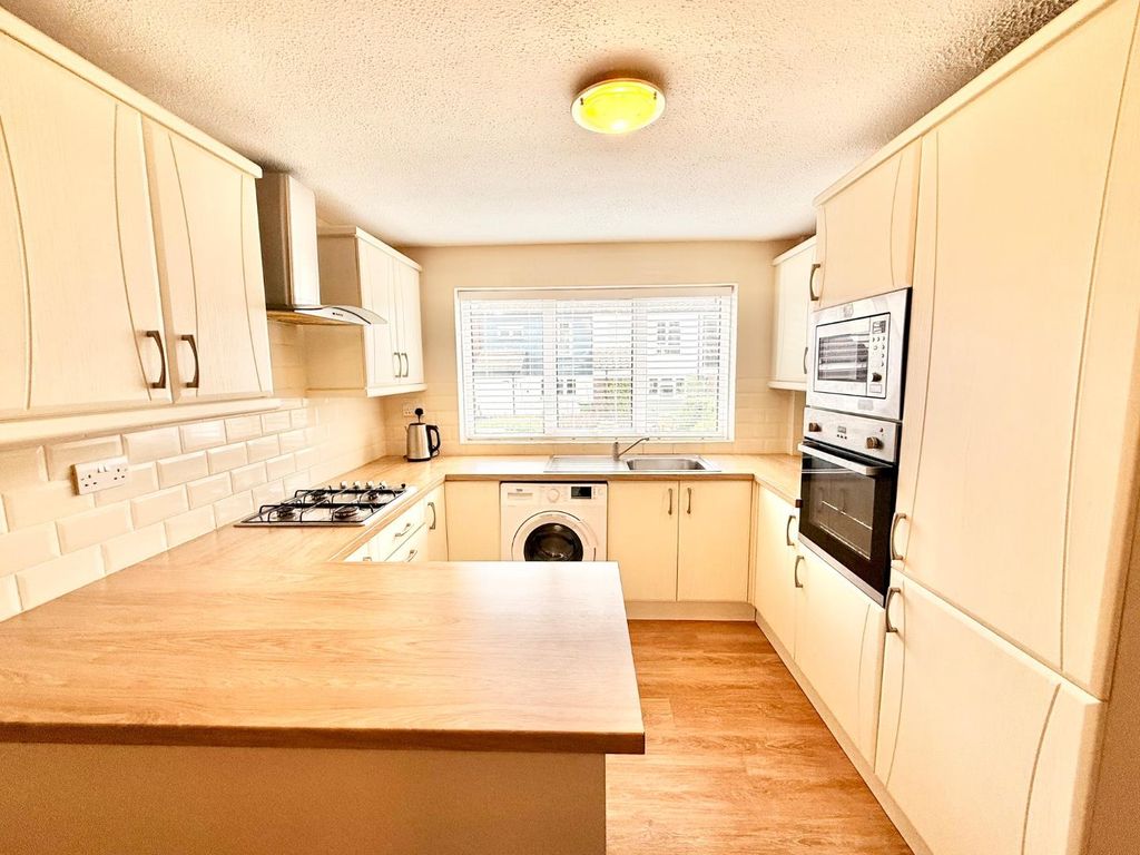 Property photo 3 of 13 Img_1143.Jpeg