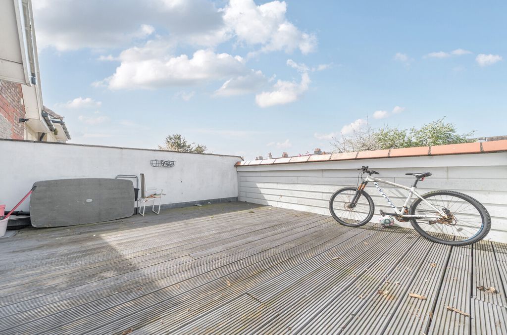 Property photo 2 of 8 Patio