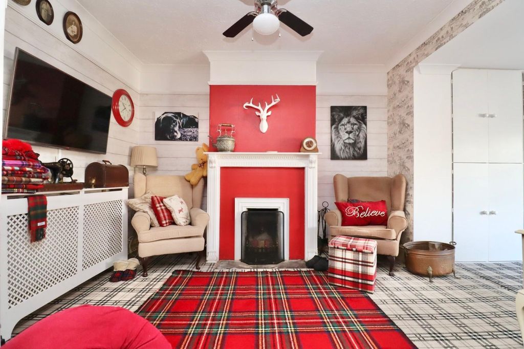 Property photo 2 of 29 Living Room