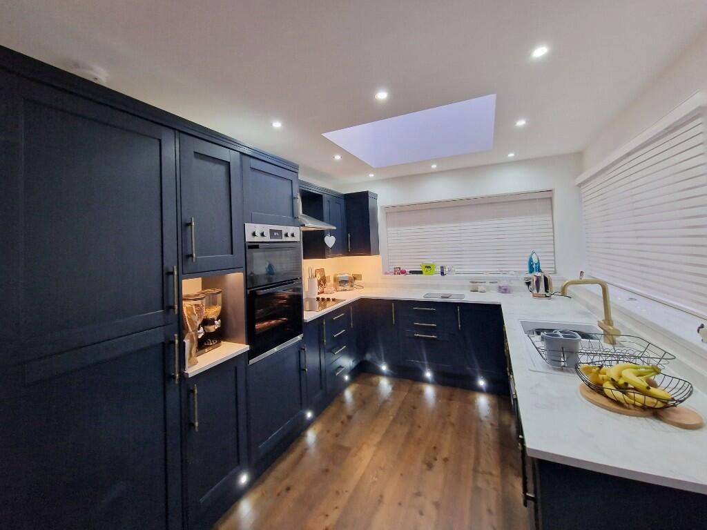 Property photo 2 of 9 212132_Burres0070_Img_01_0000.Jpeg