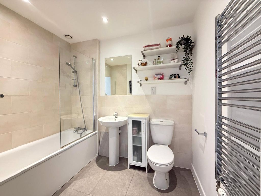 Property photo 3 of 15 Picture 3