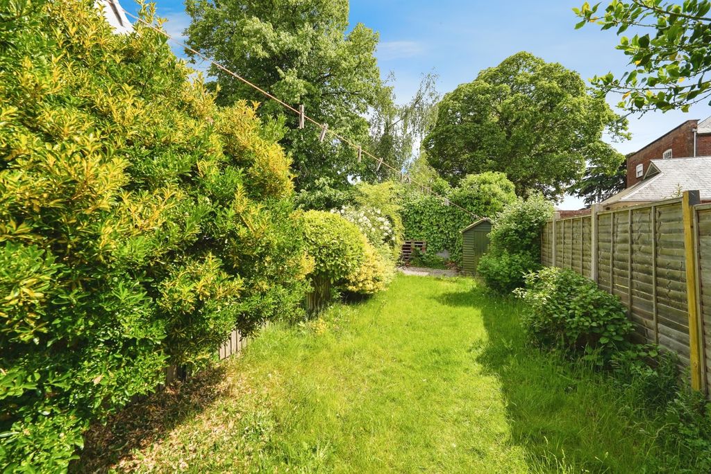 Property photo 2 of 15 Garden