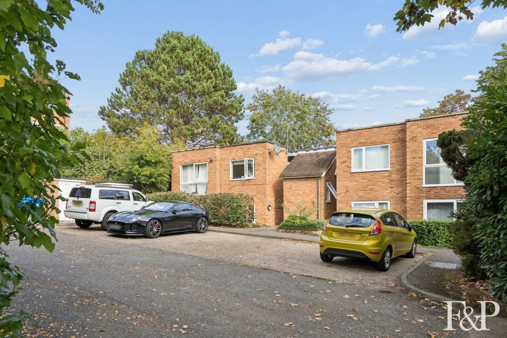 Property photo 1 of 12 5565332
