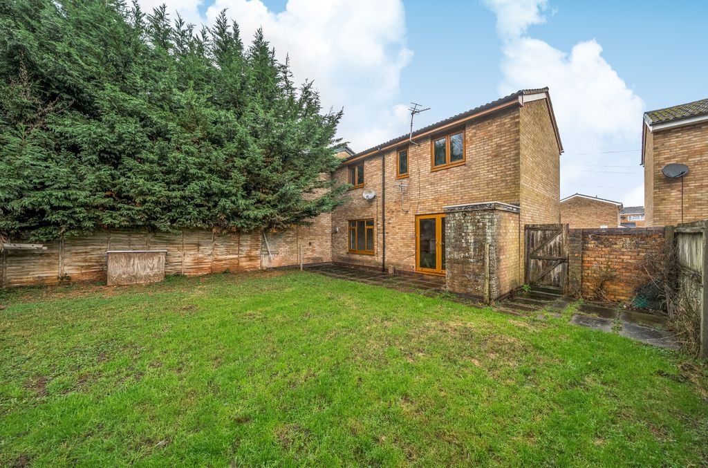 Property photo 2 of 21 1398207-25-6964Ea3336d0d