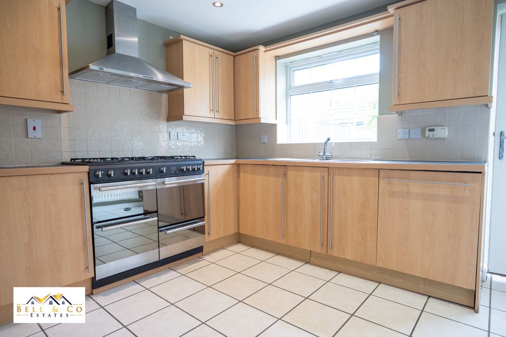 Property photo 3 of 20 119