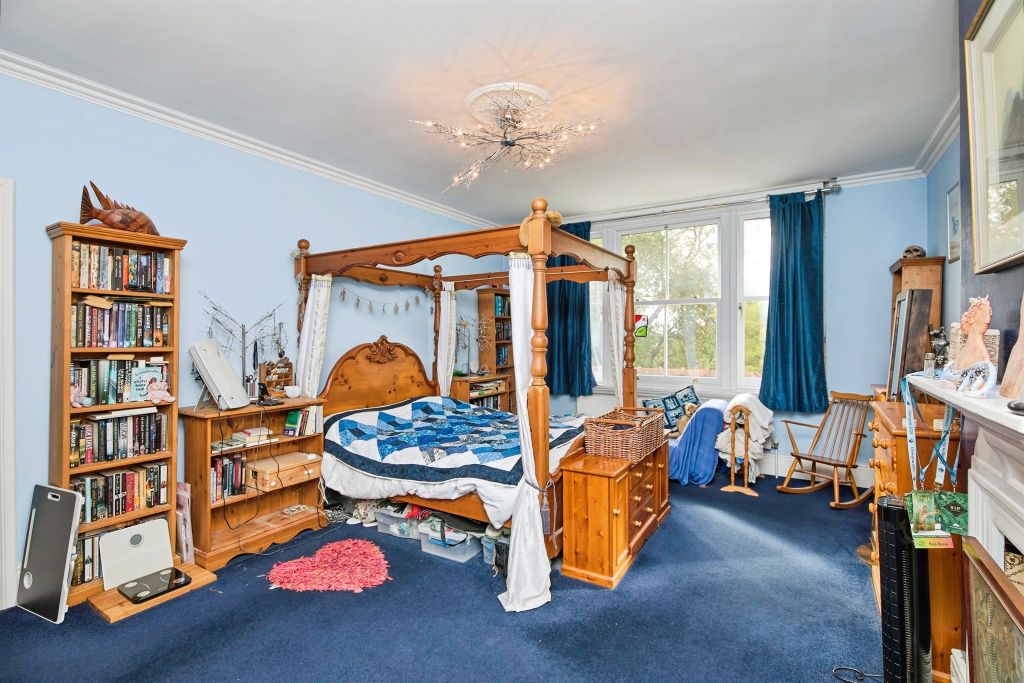 Additional image 18 of 5 bed semi-detached house for saleWhitaker Road, Derby DE23
