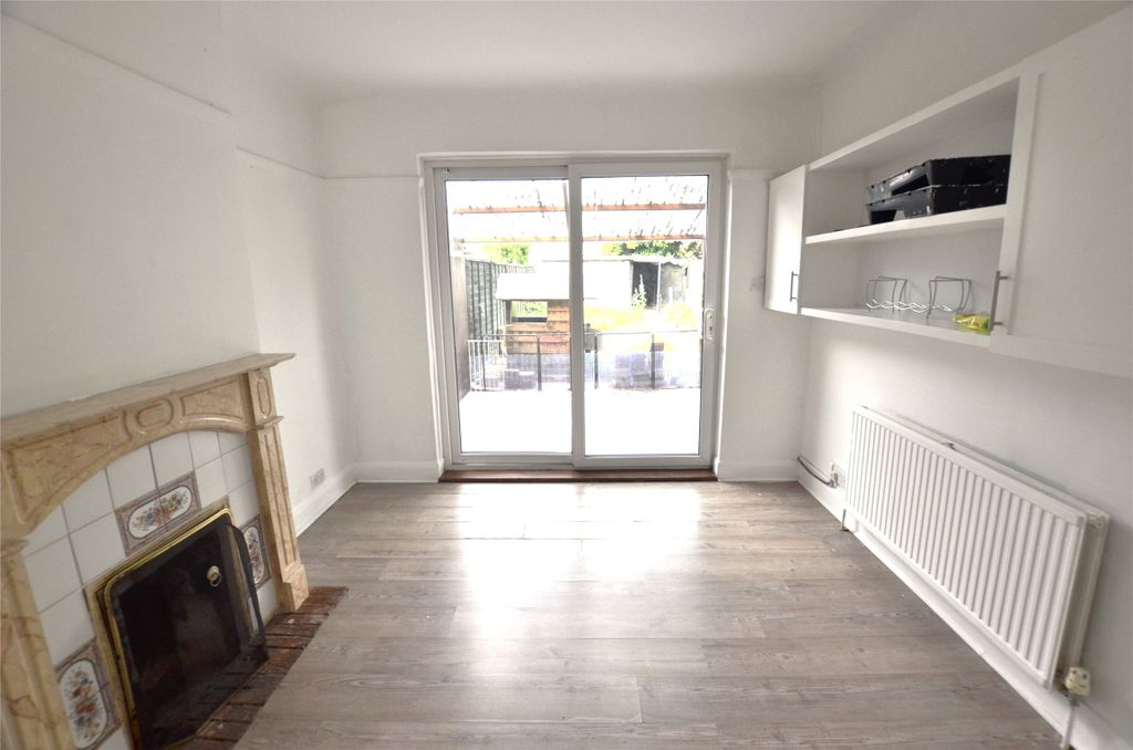 Property photo 2 of 14 Picture No. 28