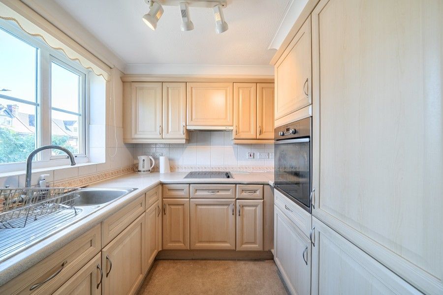 Property photo 2 of 19