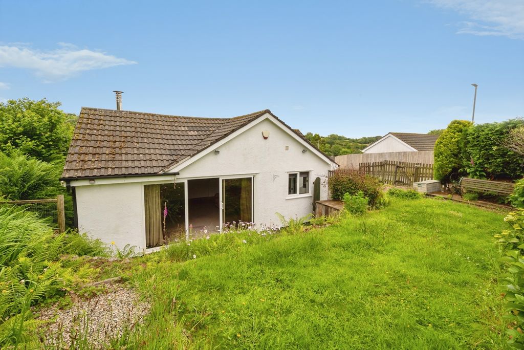 Property photo 3 of 18 Pbox-Img.Jpg
