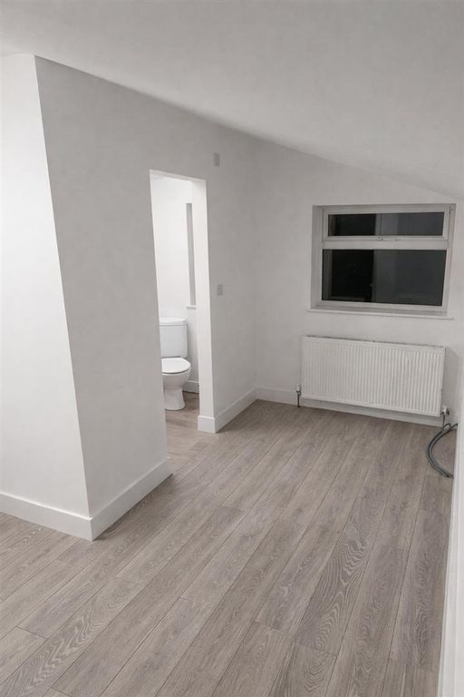 Property photo 3 of 4 68Bd4561-2758-4E21-Ba35-1B4399d9c2A9.Png