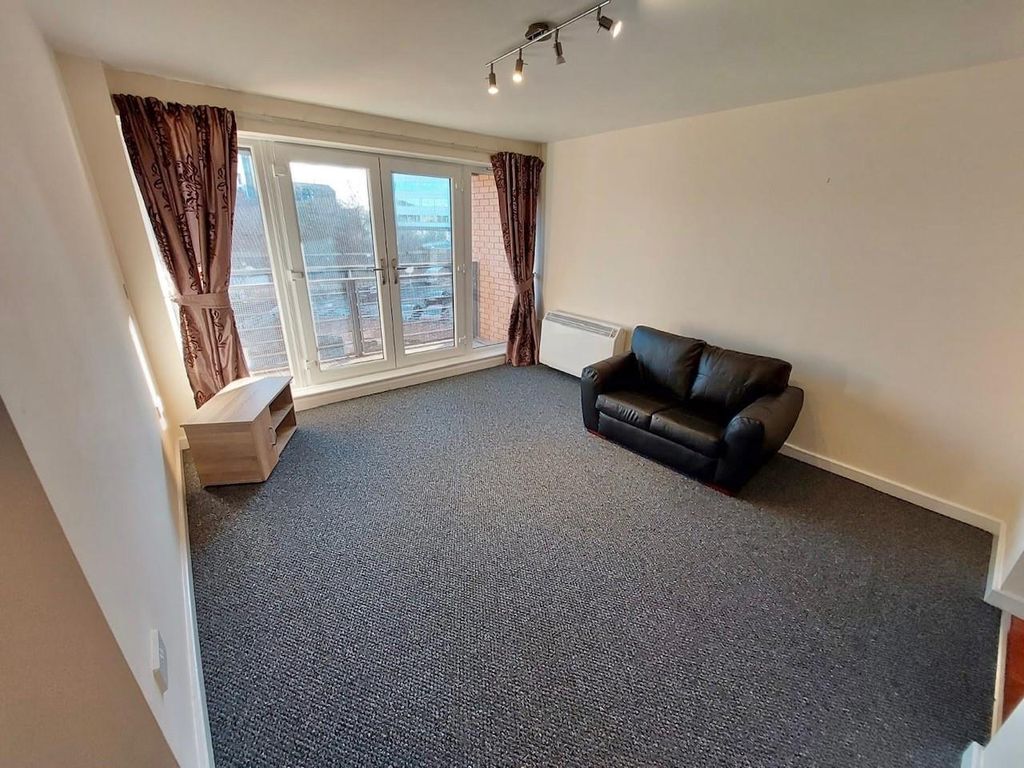 Property photo 2 of 9