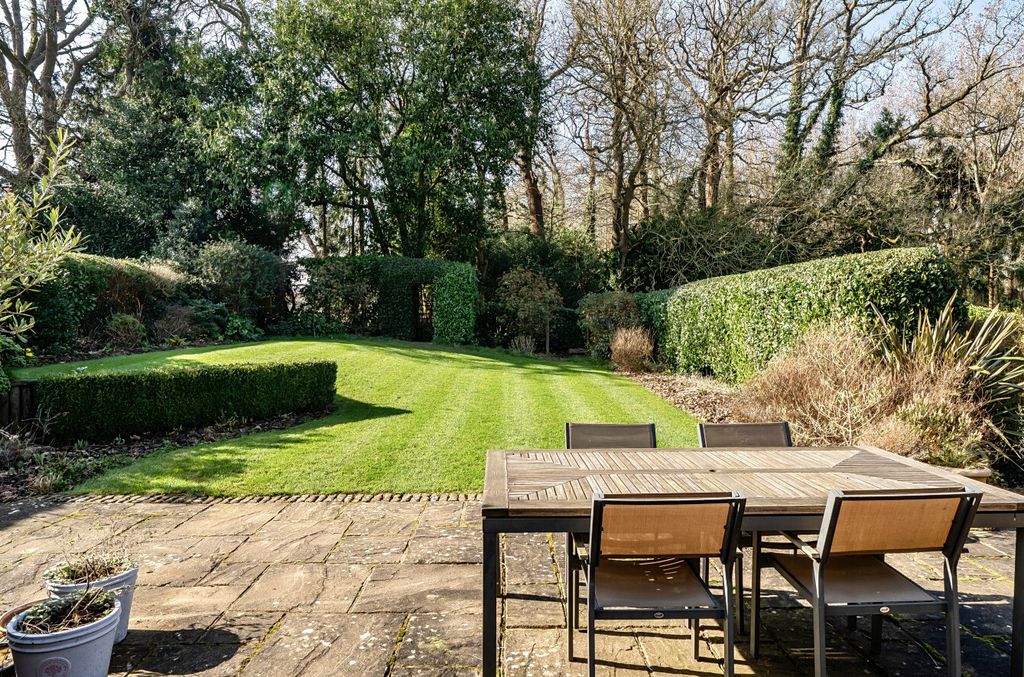 Property photo 2 of 29 1422147-43-69A987...