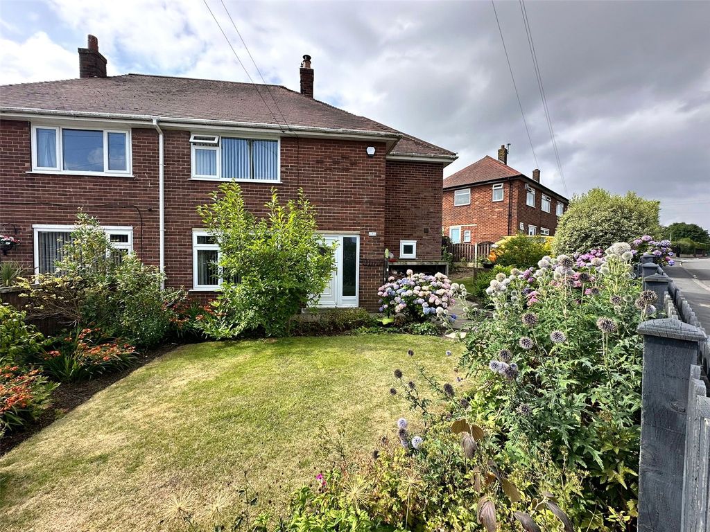 Property photo 2 of 16 Picture No. 02