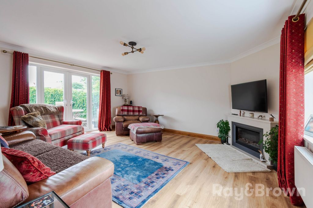 Property photo 2 of 53